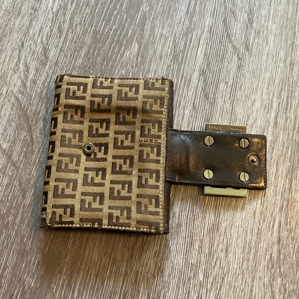 Fendi Brown Zucca Monogram Vintage Wallet - Picture 4 of 16